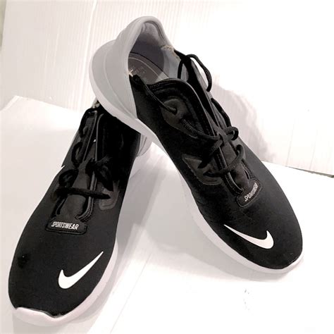 Nike Men's Hakata Running Shoe 